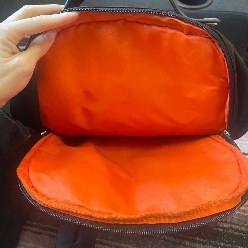 Targus Black Nylon Faux Leather Backpack Laptop Bag Gold Accents Orange Interior